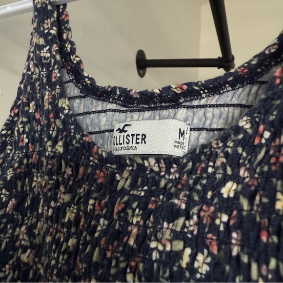 Hollister Navy Floral Smocked Tank Top - Picture 3 of 3